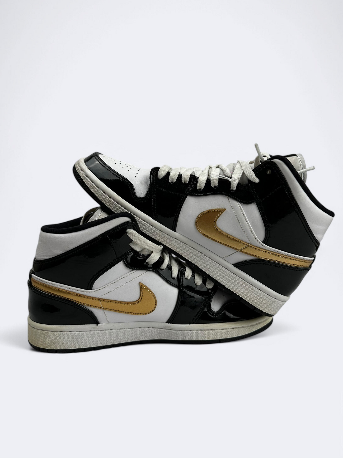 Air Jordan 1 Mid "Gold Patent" - 40 Casual Area