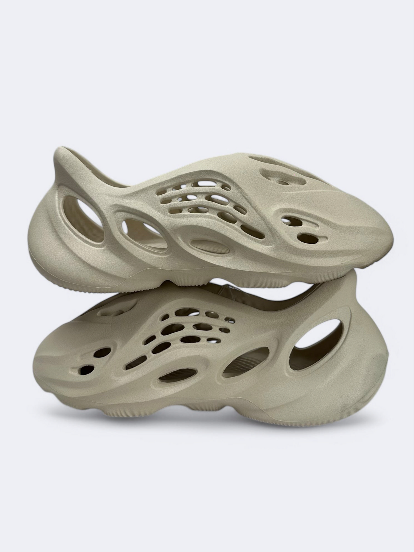 Adidas Yeezy Foam Runner "Desert Sand" - 42 Casual Area