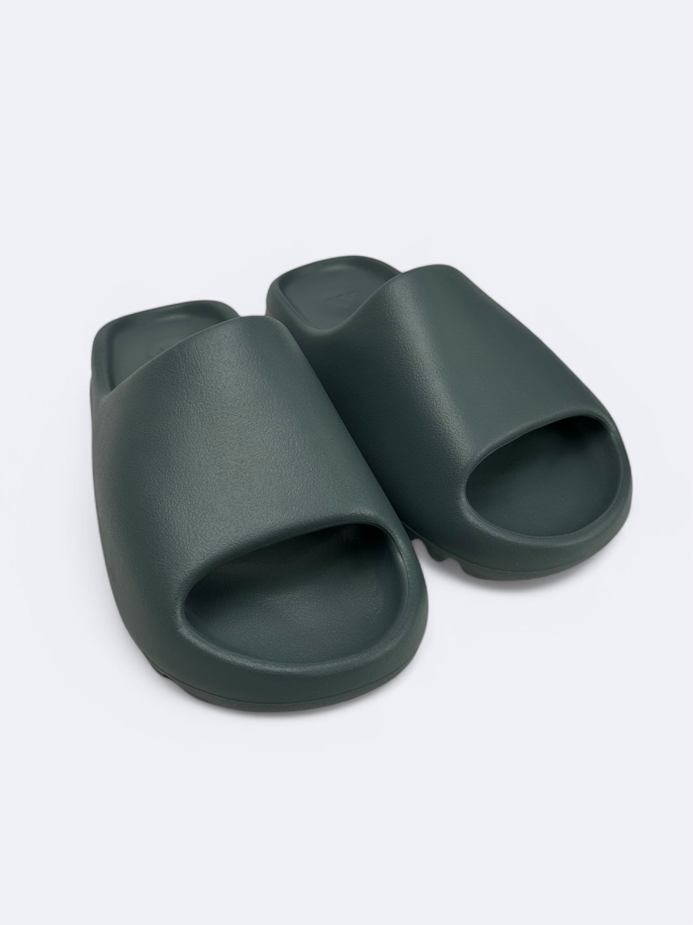 Adidas Yeezy Slide Slate Marine - 42 Casual Area
