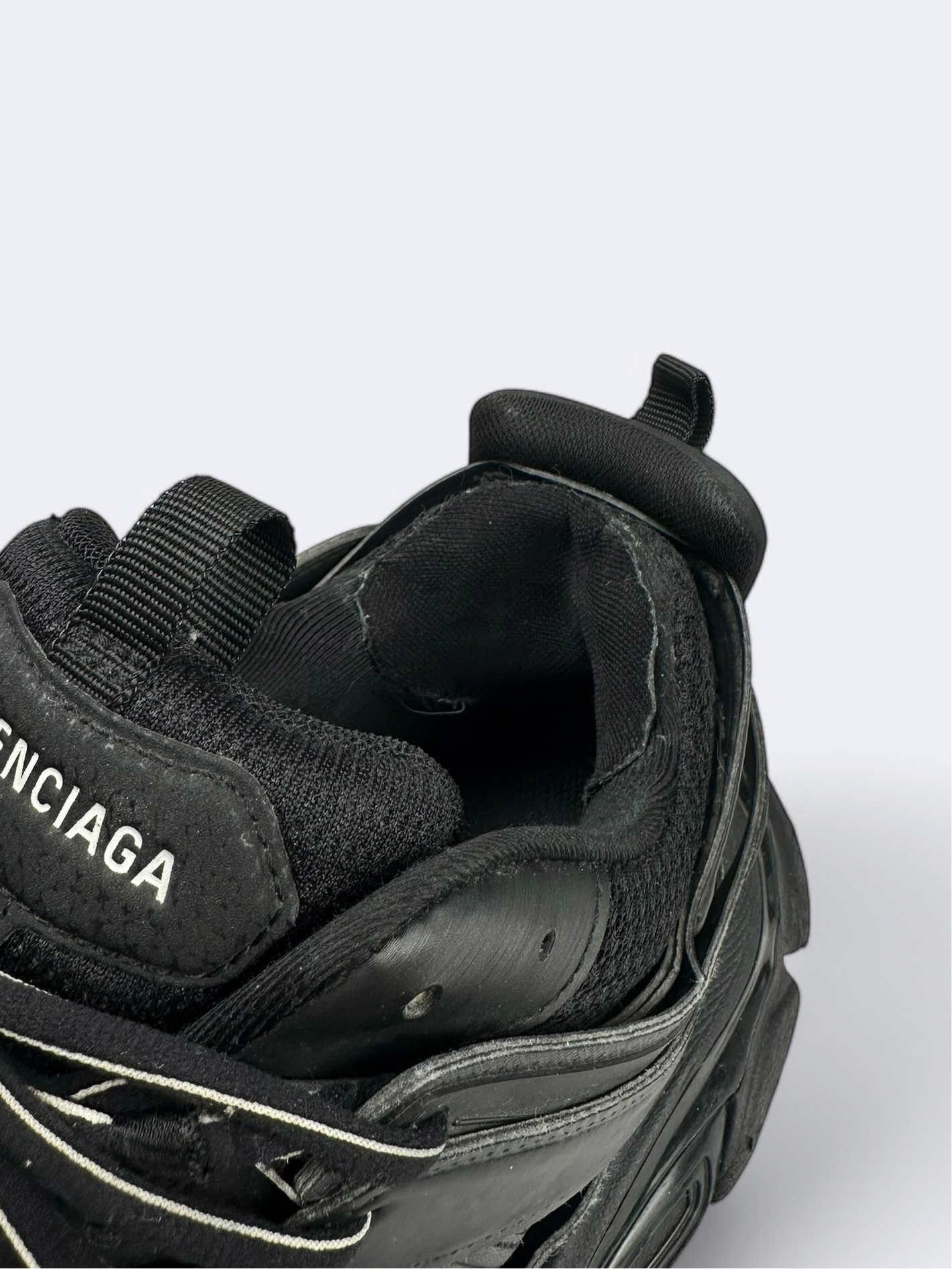Balenciaga Track - 44 Casual Area