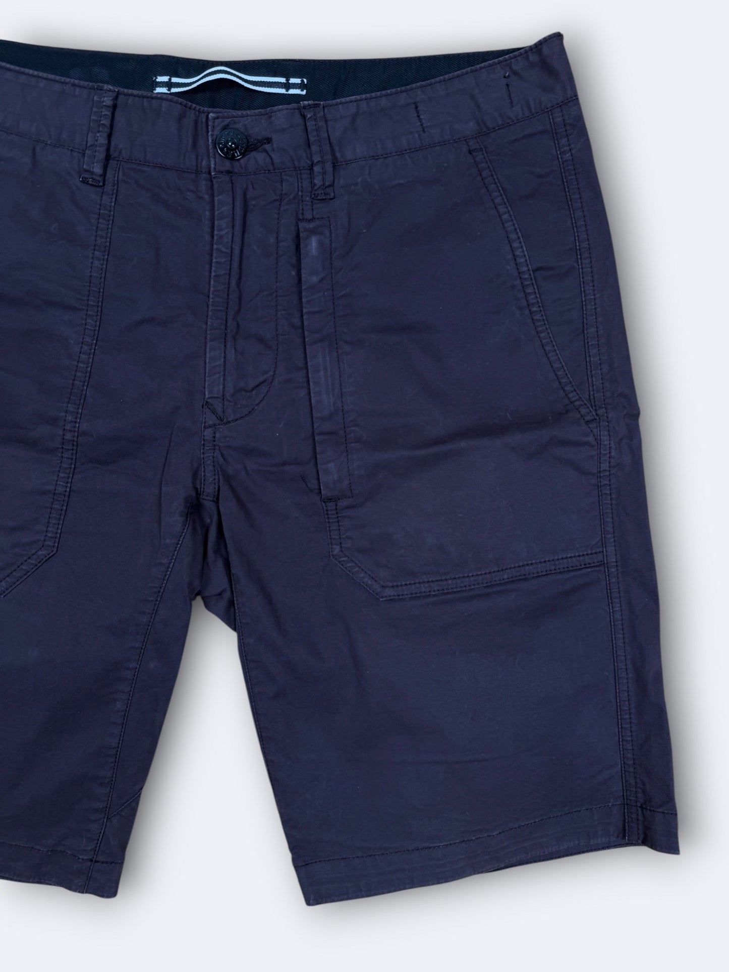 Short Stone Island - M Casual Area