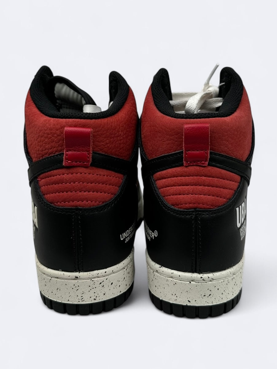 Undercover x Nike Dunk High "UBA Gym Red" - 42 Casual Area
