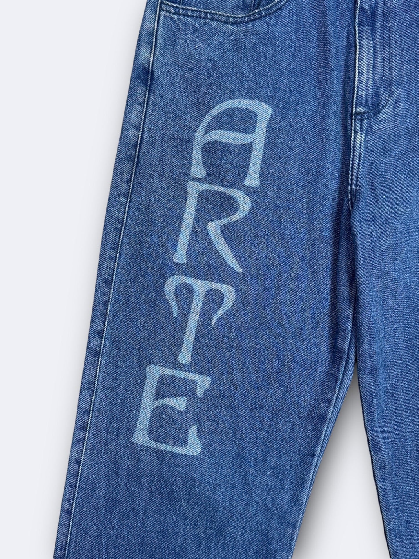 Jean Arte - M Casual Area