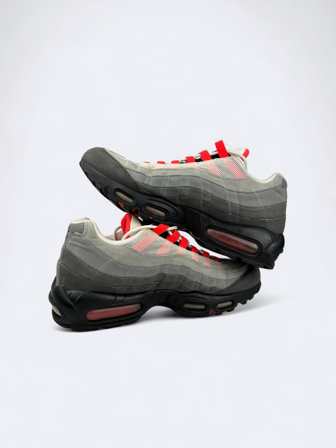 Nike Air Max 95 "Solar Red" - 44 Casual Area