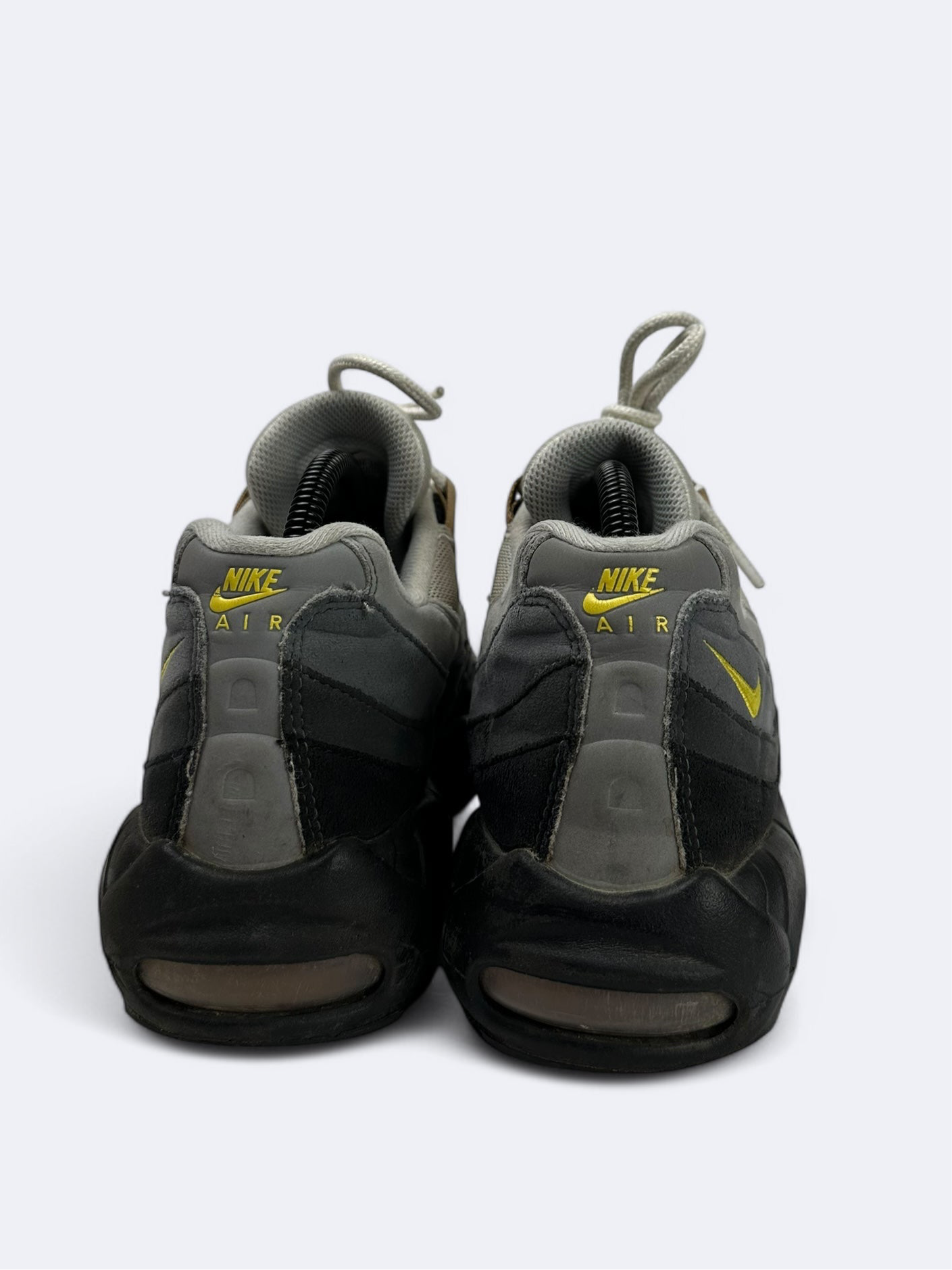 Nike Air Max 95 "Icons - Yellow Strike" - 41 Casual Area