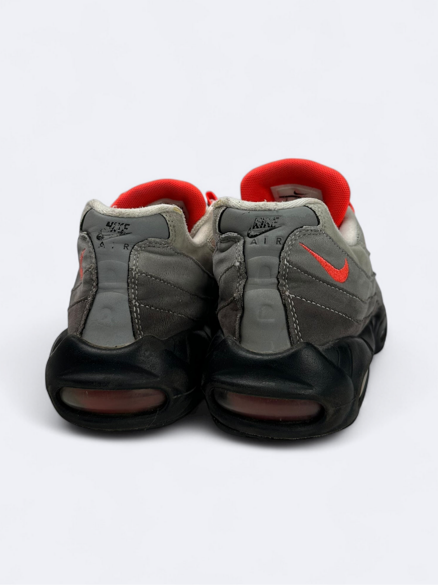 Nike Air Max 95 "Solar Red" - 41 Casual Area