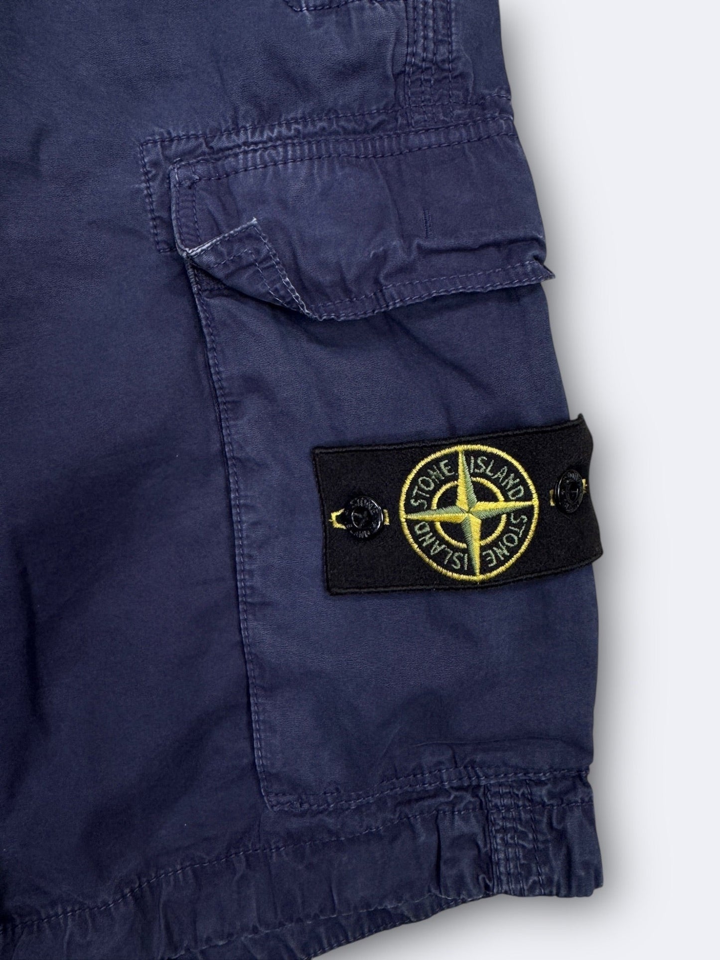 Short Stone Island - L Casual Area