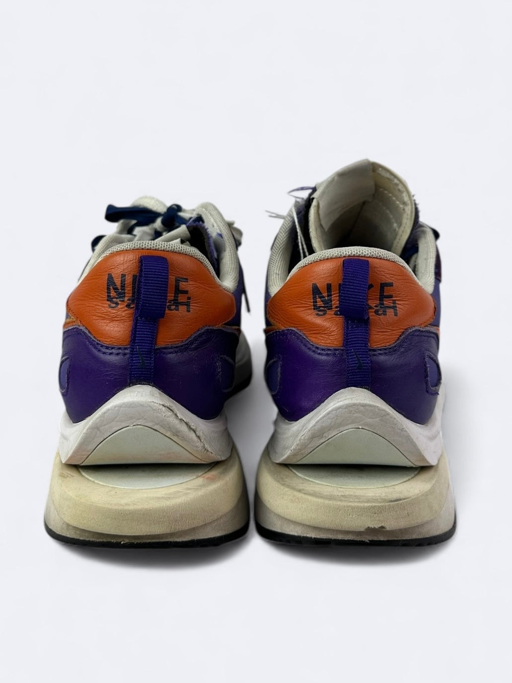 Sacai x Nike VaporWaffle "Dark Iris" - 45 Casual Area