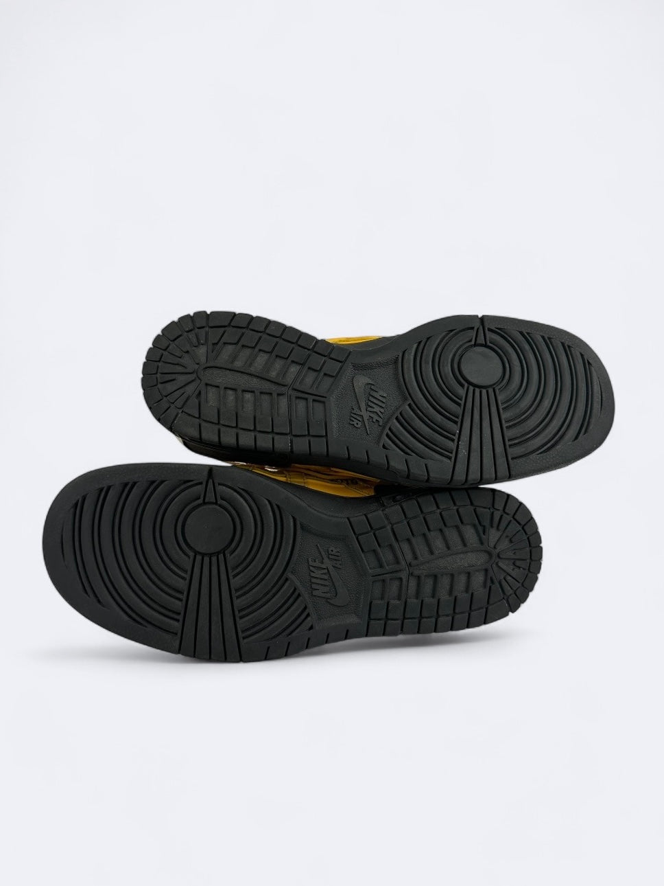 Off-White x Nike Air Rubber Dunk "University Gold" - 44 Casual Area