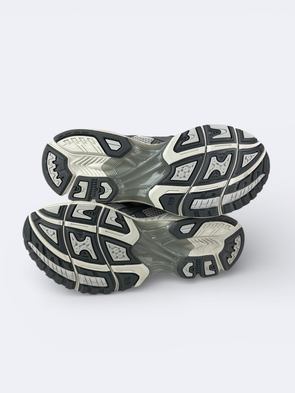 Asics Gel-Kayano 14 - 42,5 Casual Area