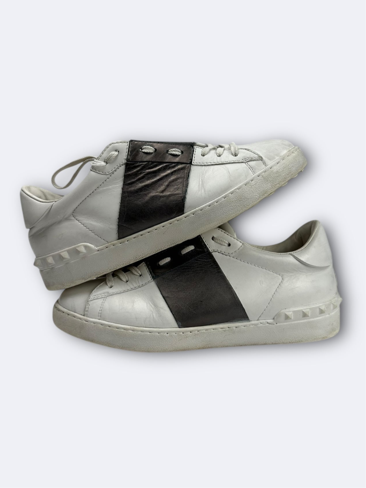 Valentino - 40 Casual Area
