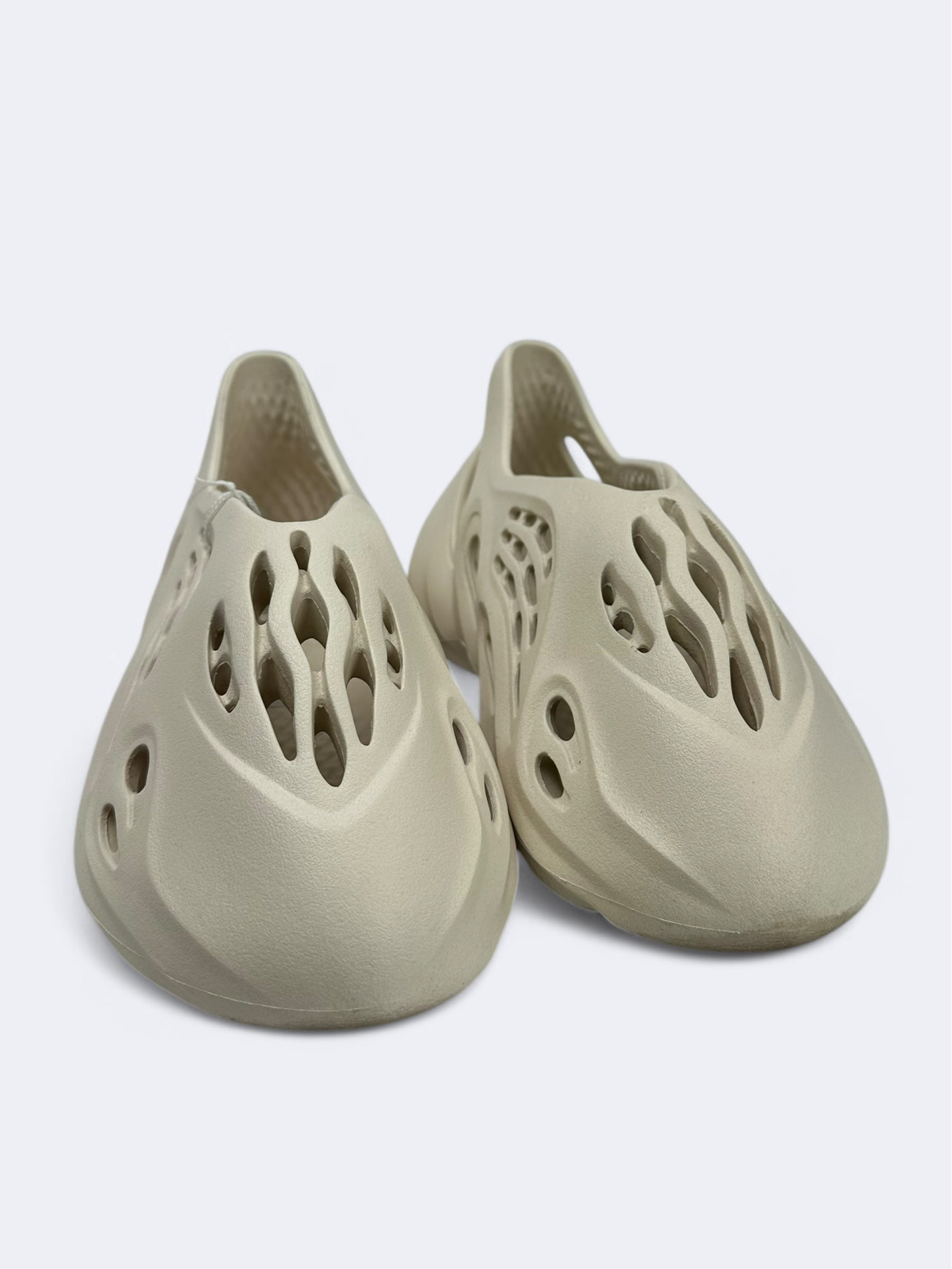 Adidas Yeezy Foam Runner "Desert Sand" - 42 Casual Area