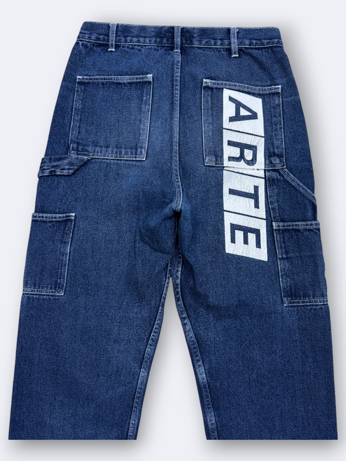 Jean Arte - M Casual Area