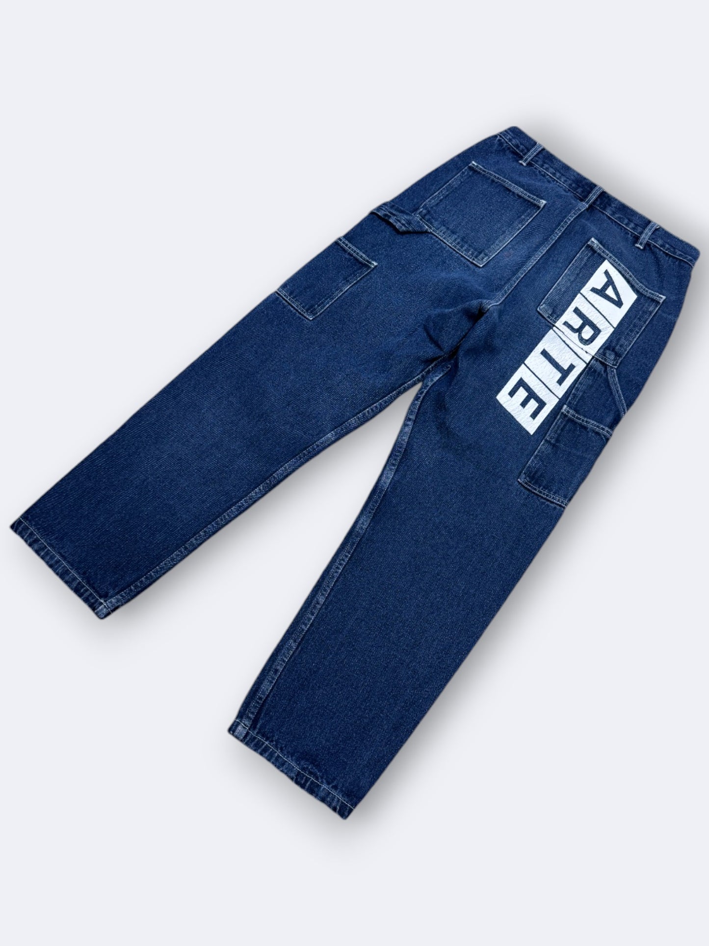 Jean Arte - M Casual Area