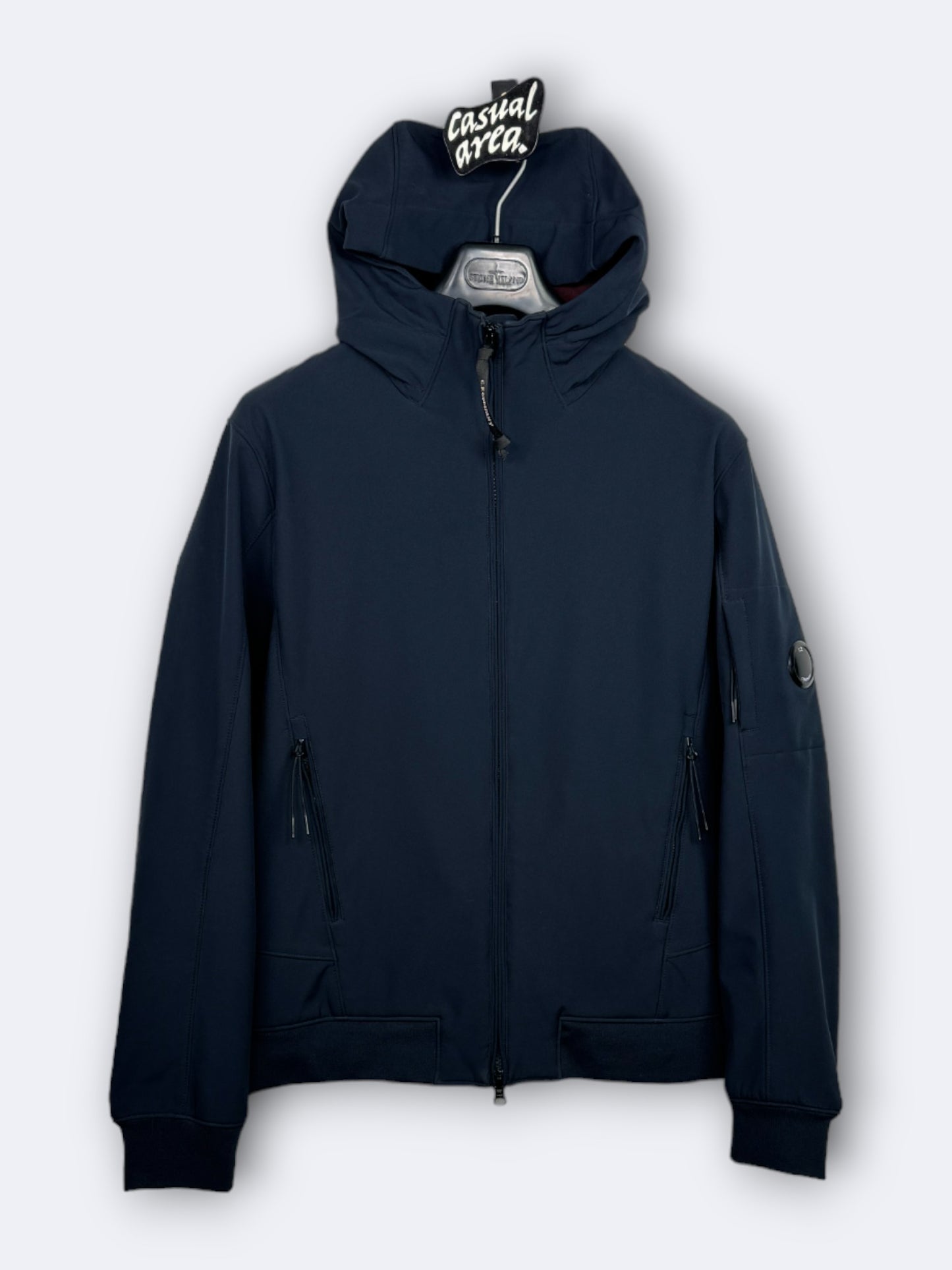 C.P. Shell-R C.P. Company - L Casual Area