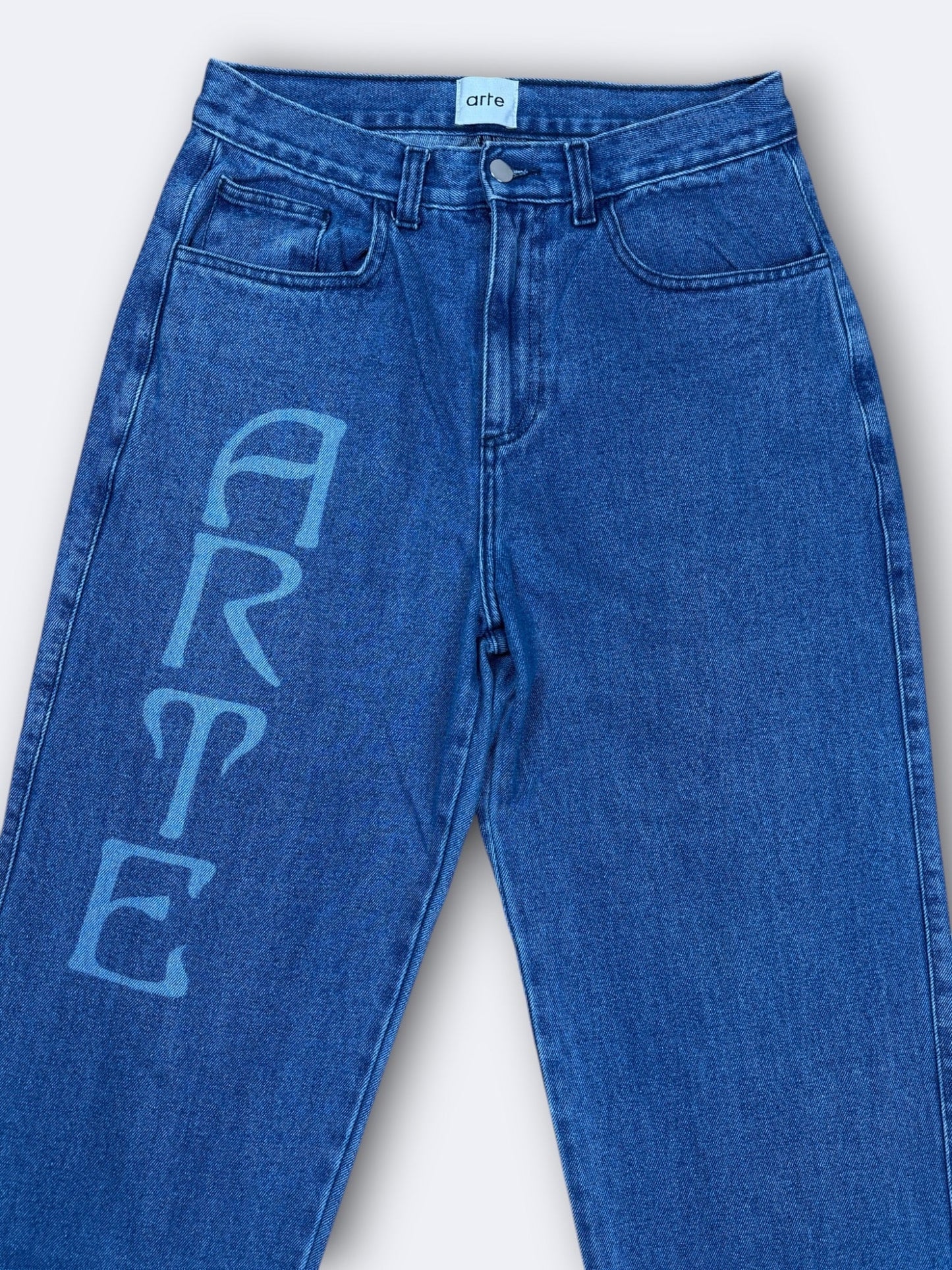 Jean Arte - M Casual Area