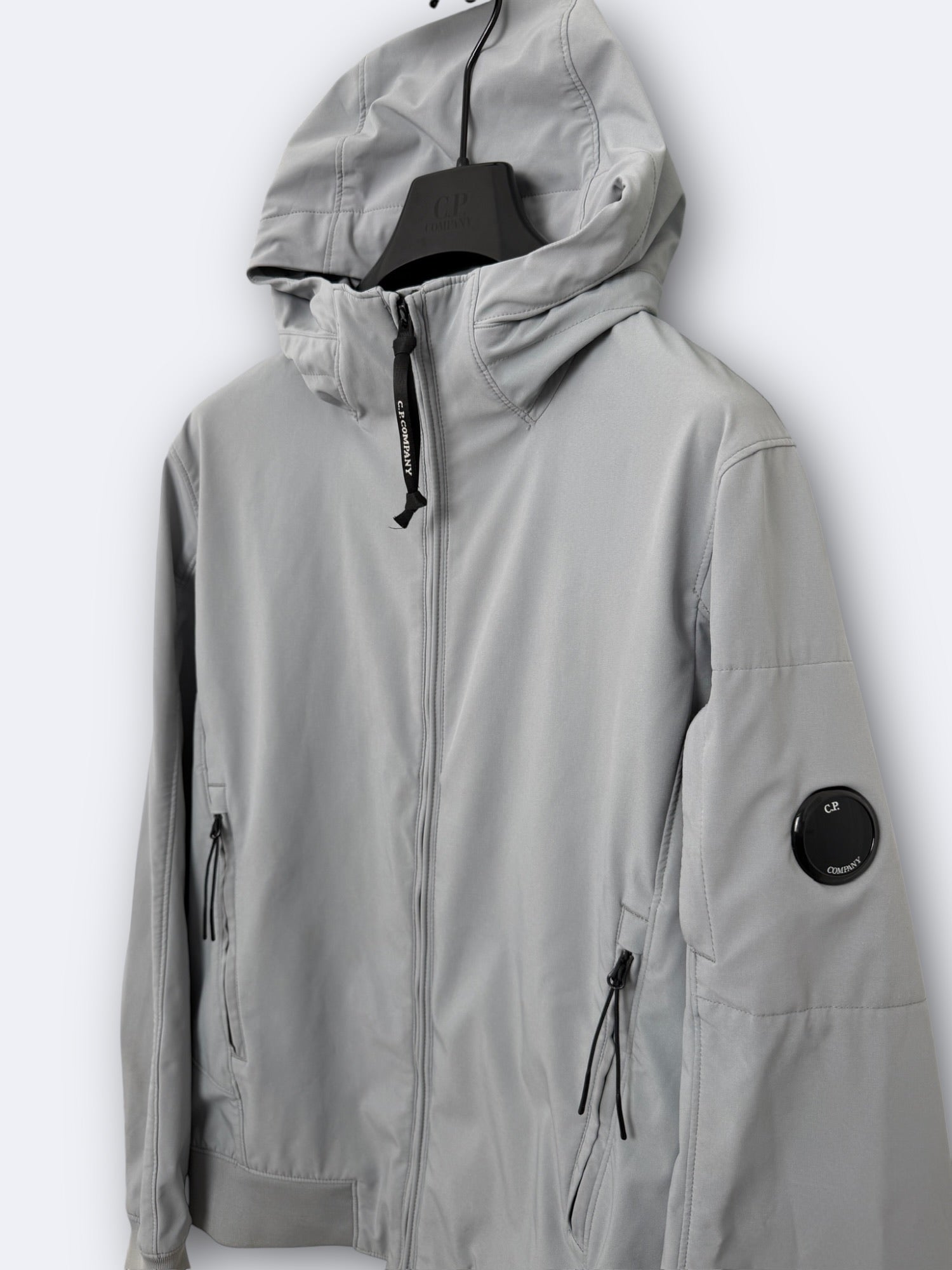 C.P. Shell-R C.P. Company - M Casual Area