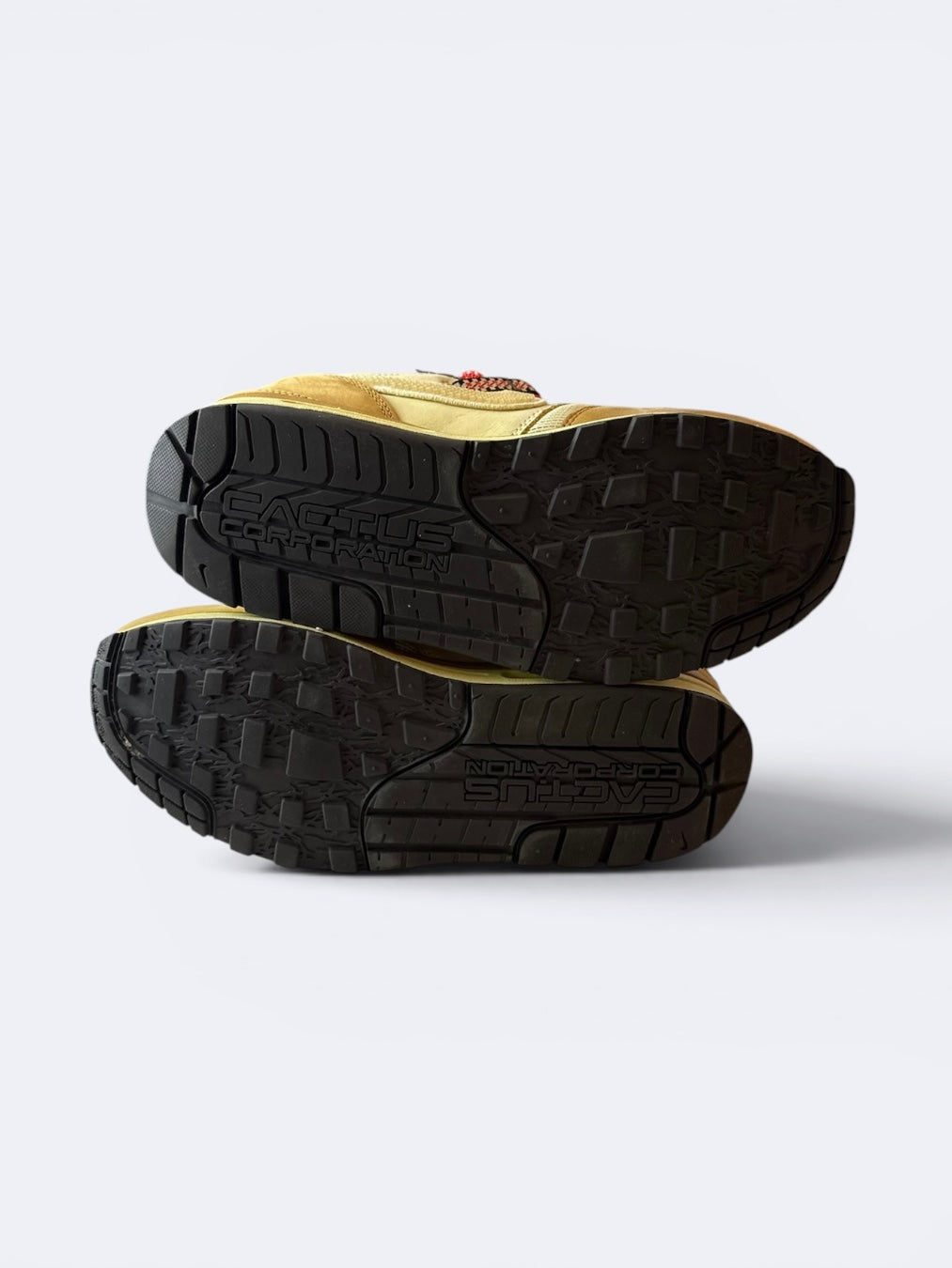 Travis Scott x Nike Air Trainer 1 "Wheat" - 40 Casual Area