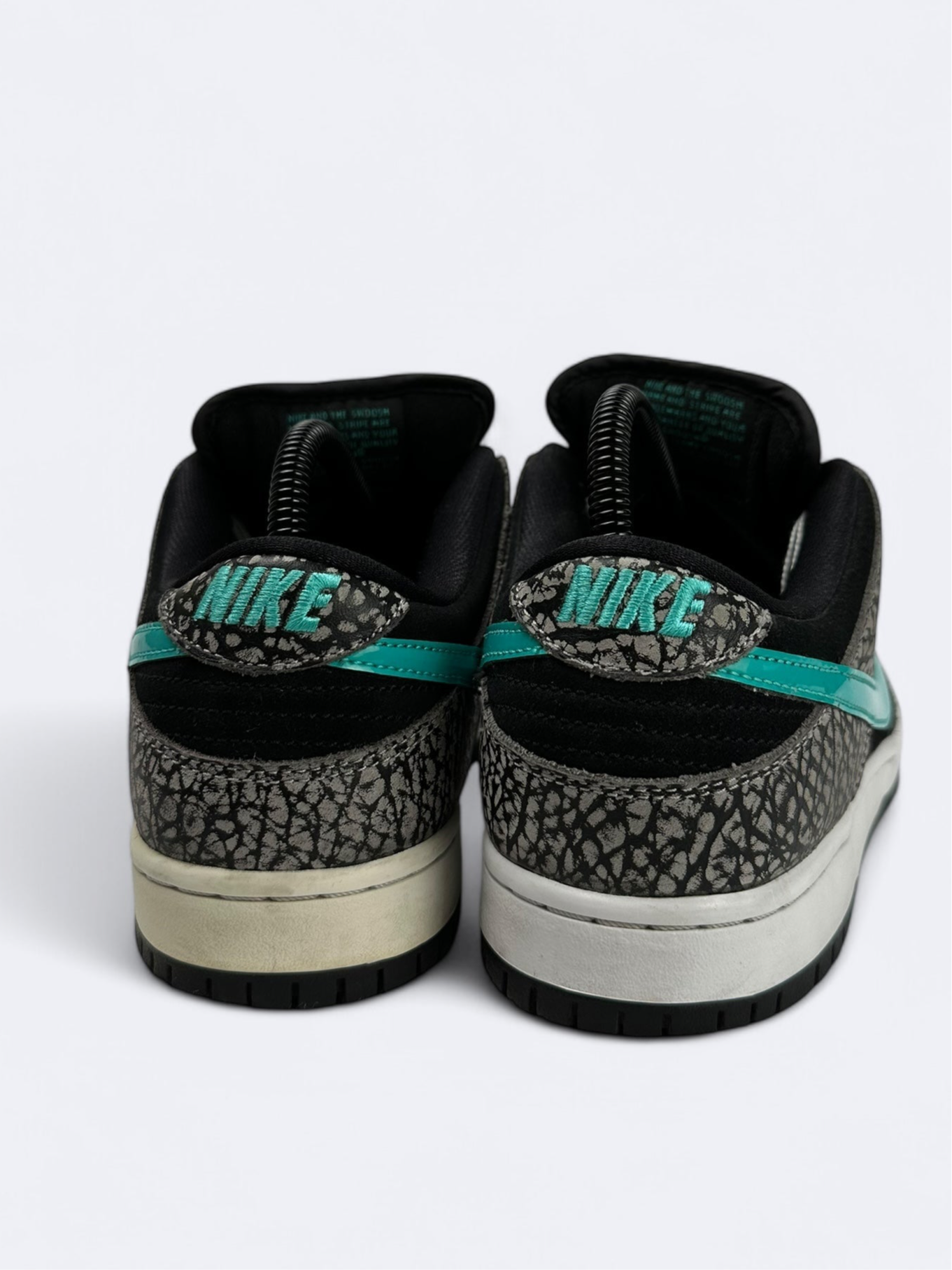 Nike SB Dunk Low Atmos Elephant - 40 Casual Area