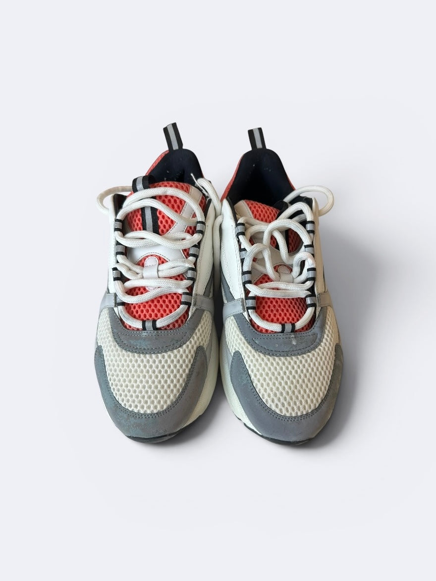Dior B22 - 41 Casual Area