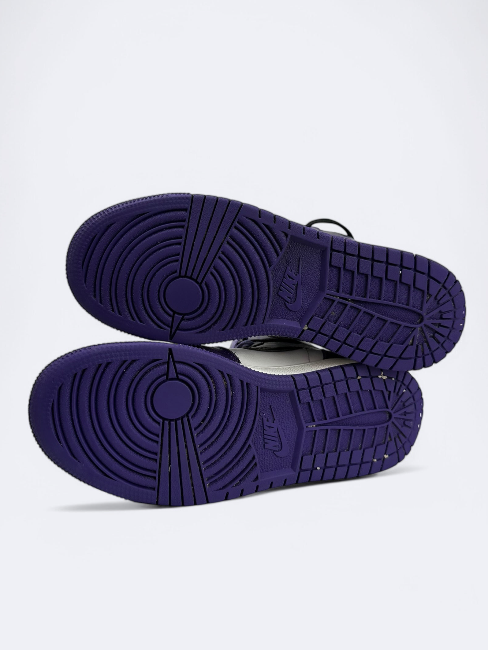 Air Jordan 1 Retro High "Court Purple" - 36 Casual Area