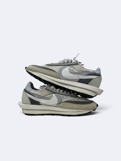 Sacai x Nike LD Waffle "Summit White" - 45,5 Casual Area