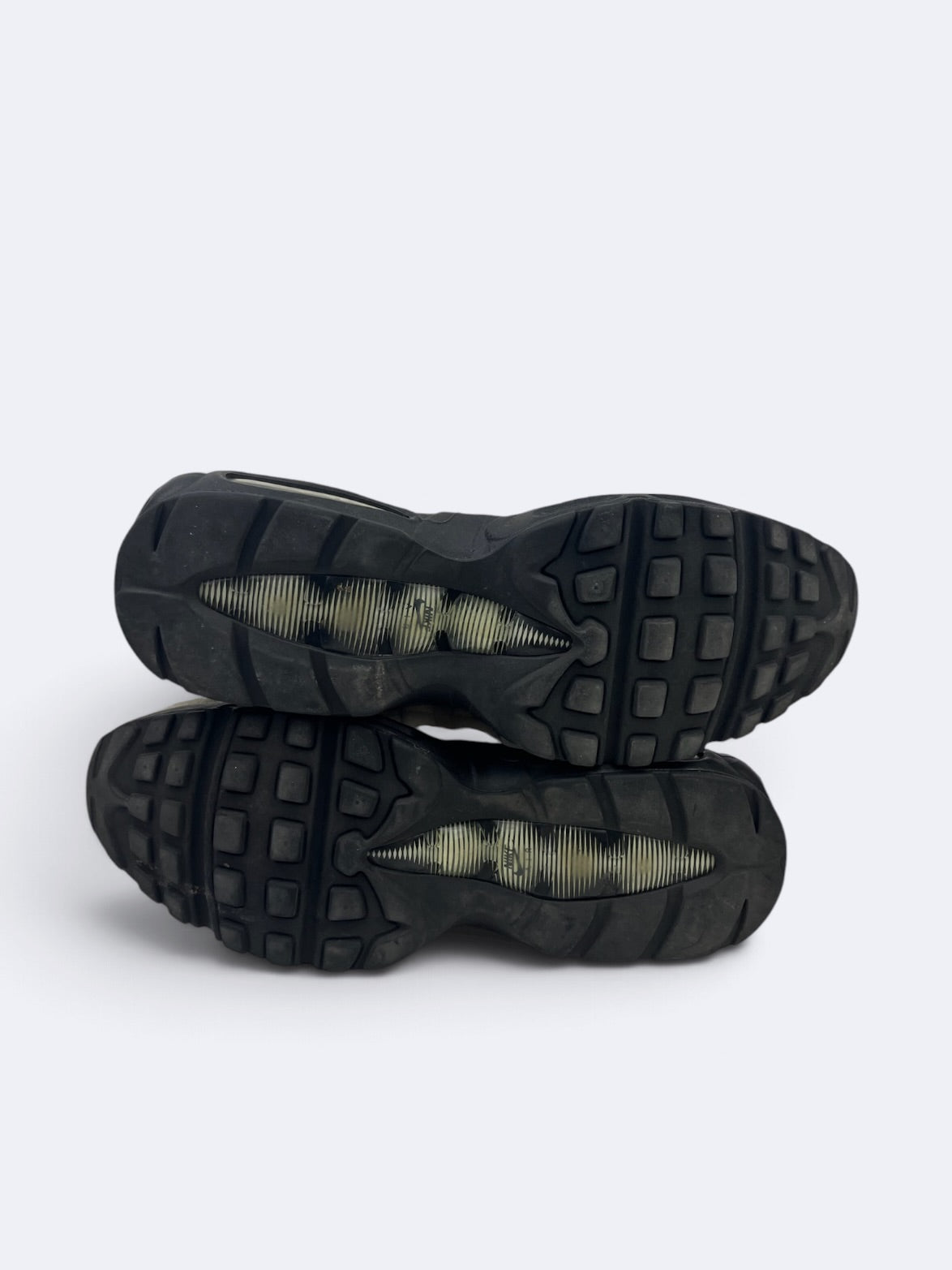 Comme des Garçons x Nike Air Max 95 "Black & Grey" - 45 Casual Area