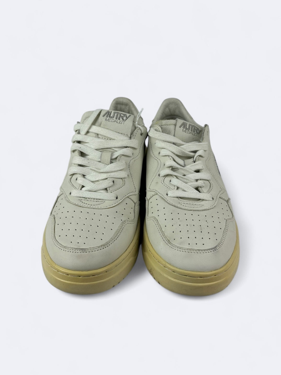 Autry Medalist - 43 Casual Area