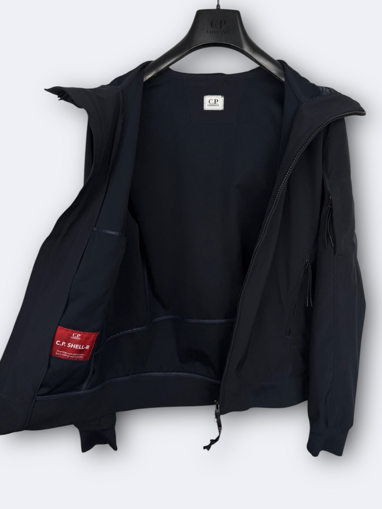 C.P. Shell-R C.P. Company - S Casual Area