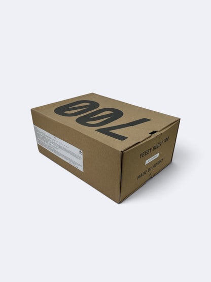 Adidas Yeezy Boost 700 "Wave Runner" - 42 2/3 Casual Area