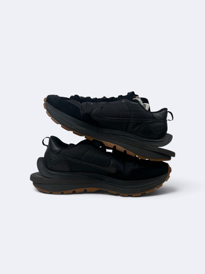 Sacai x VaporWaffle "Black Gum" - 45 Casual Area