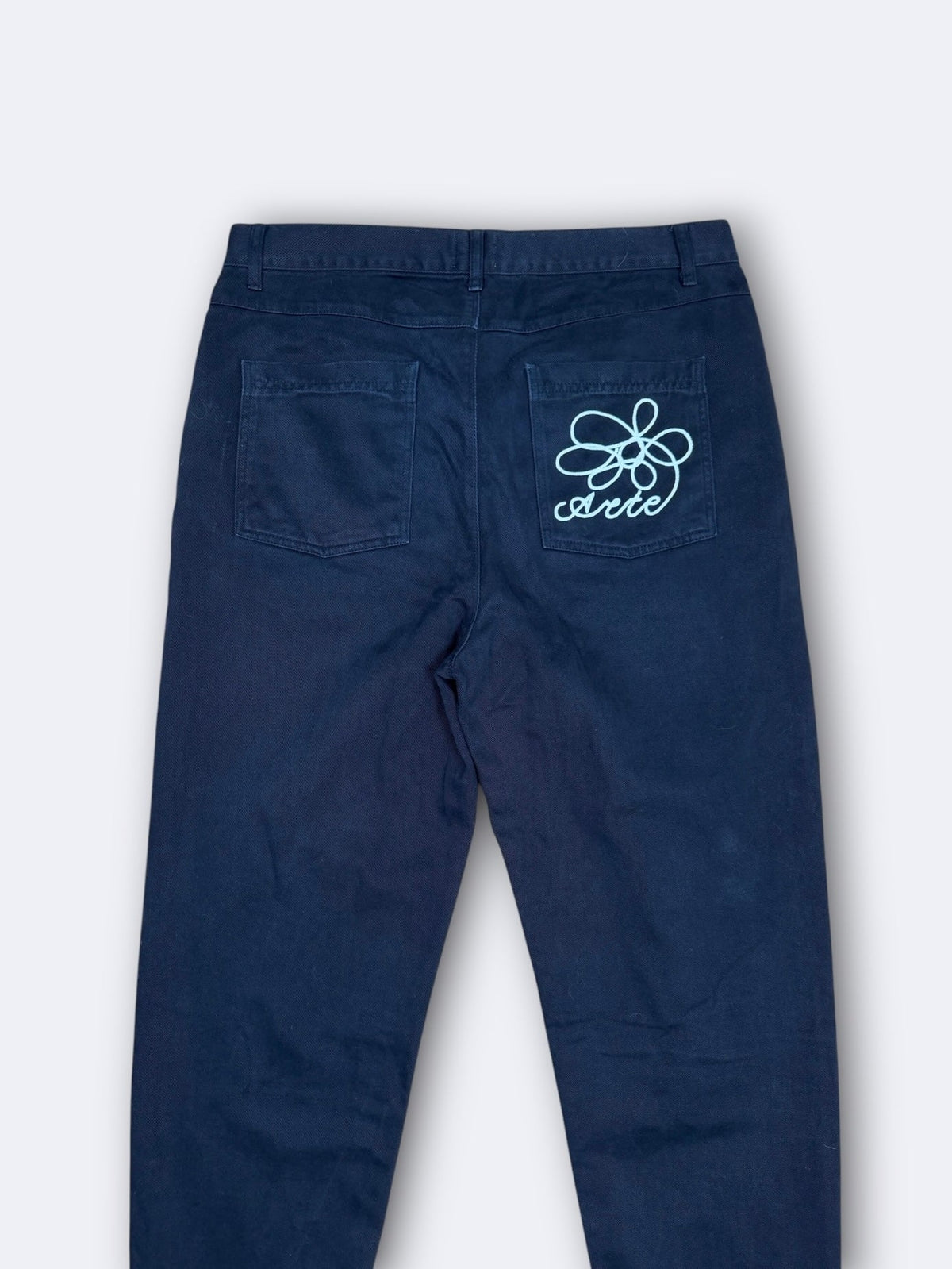 Pantalon Arte "Embroidery Pocket" - XL Casual Area