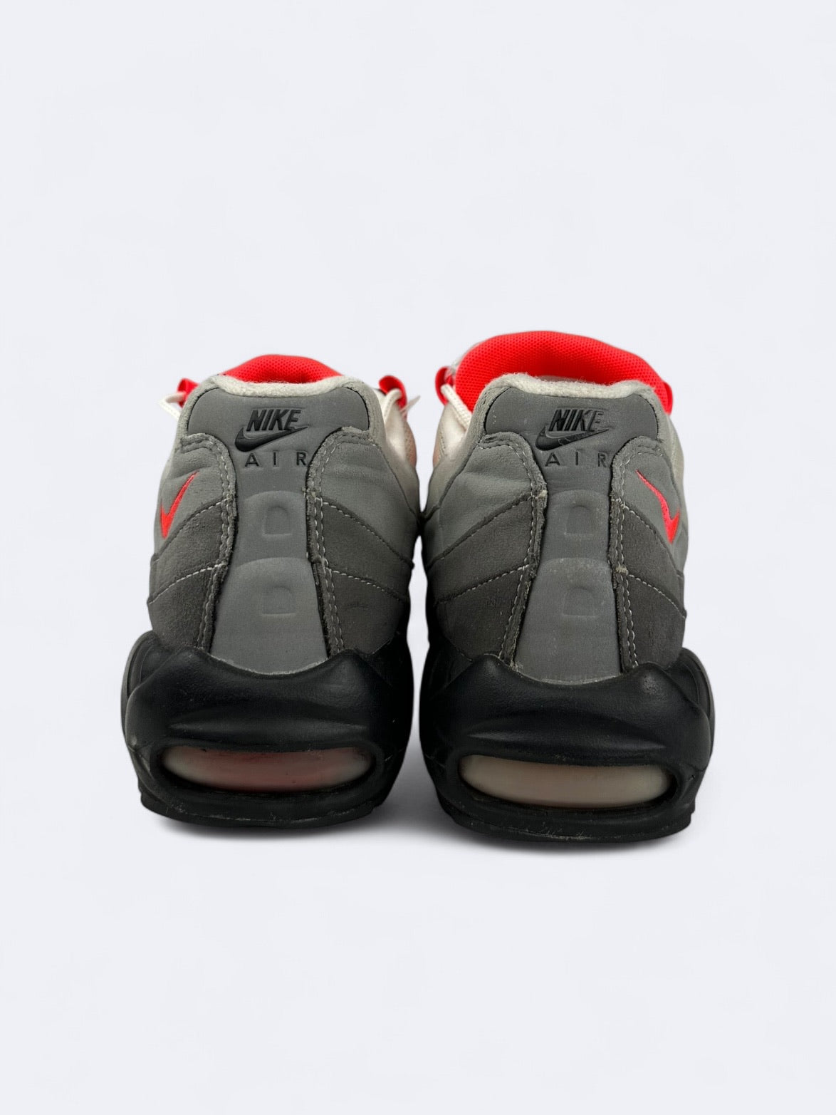 Nike Air Max 95 "Solar Red" - 44 Casual Area