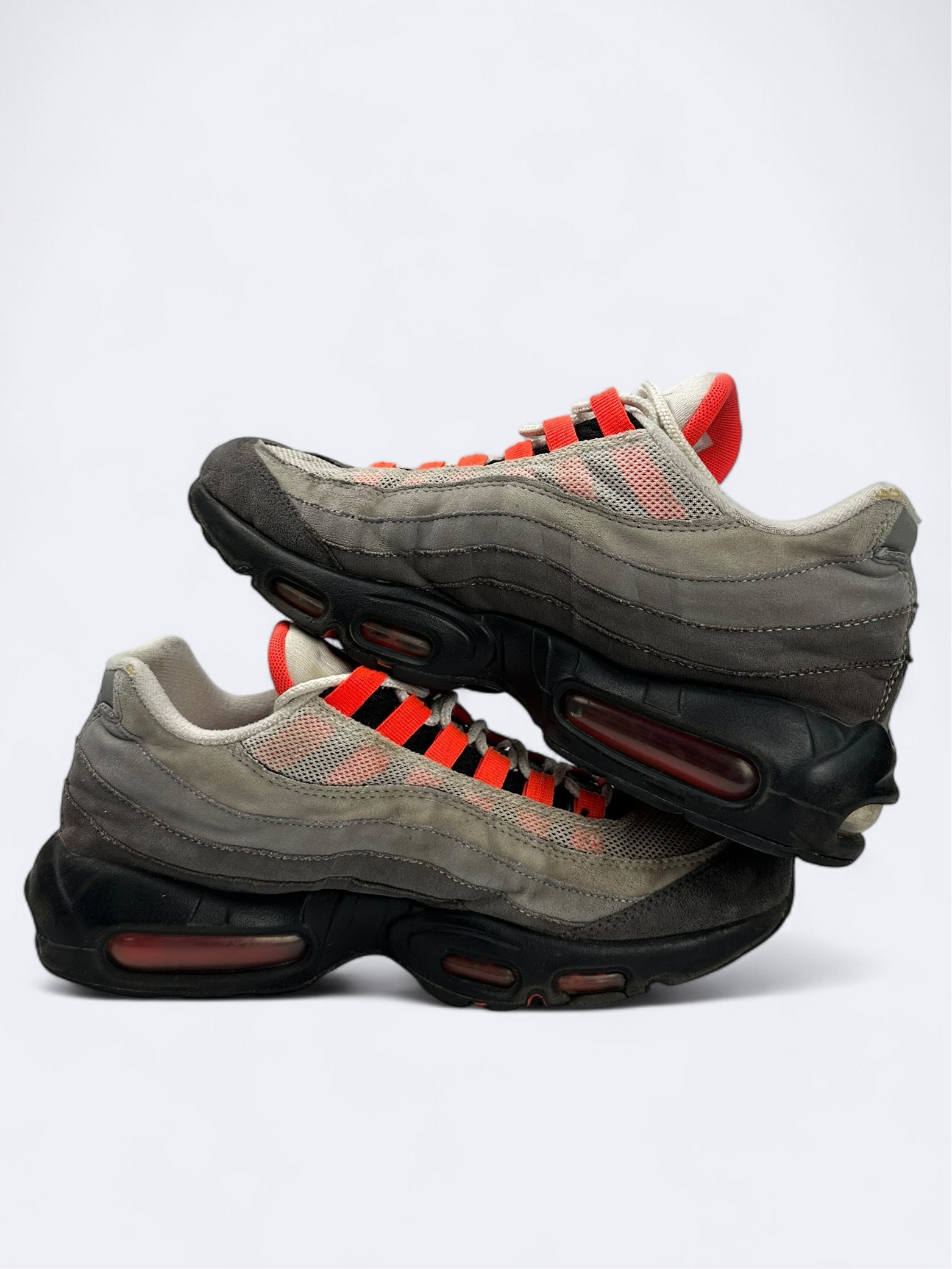 Nike Air Max 95 "Solar Red" - 41 Casual Area