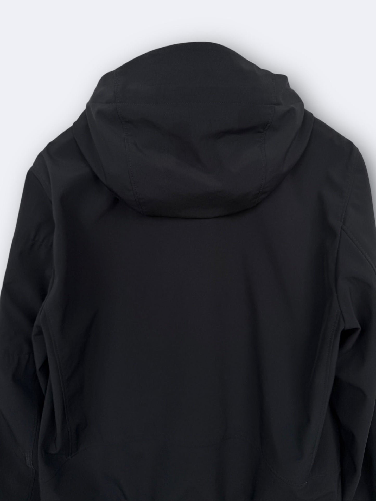 C.P. Shell-R C.P. Company - S Casual Area