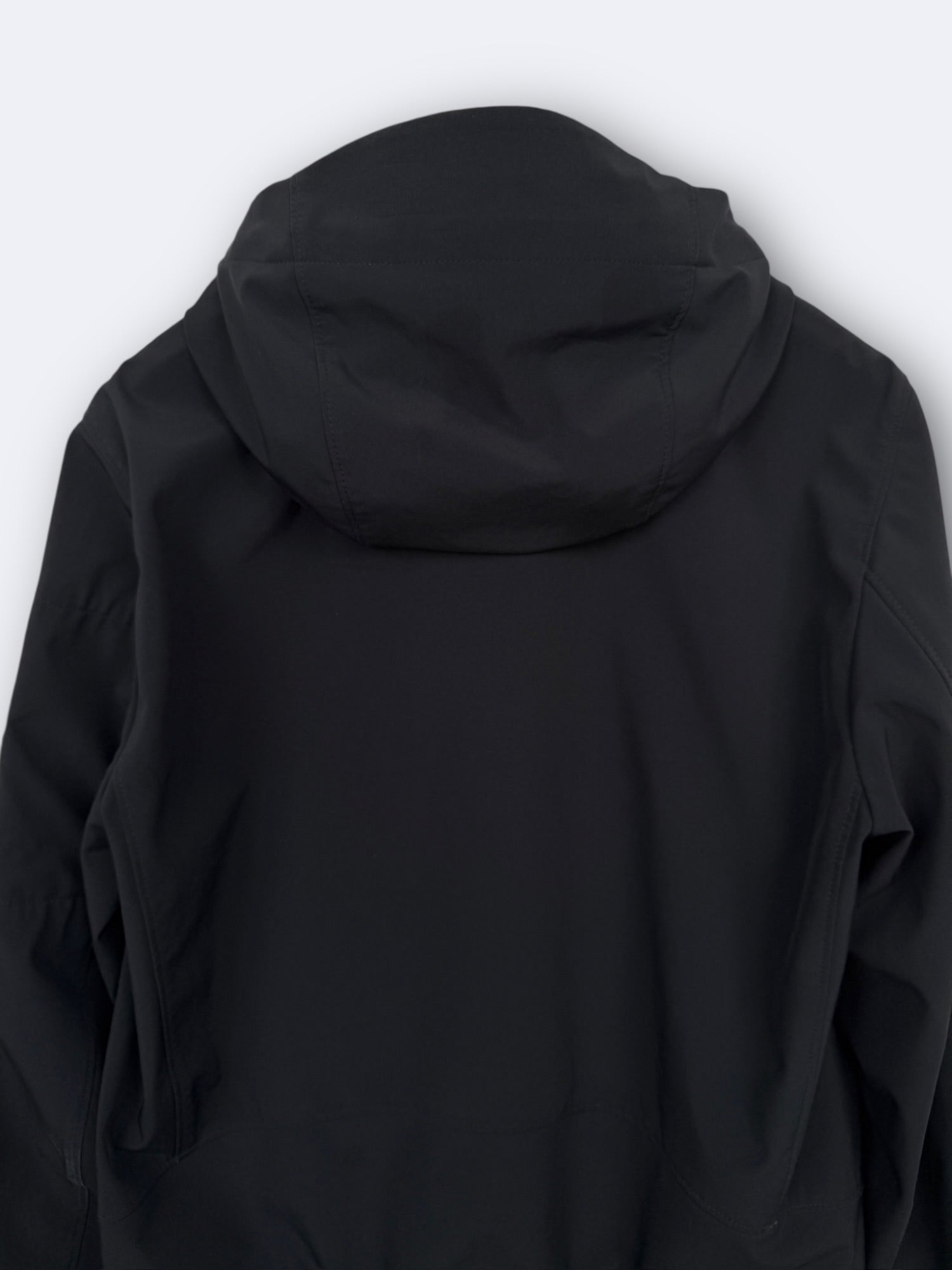 C.P. Shell-R C.P. Company - S Casual Area