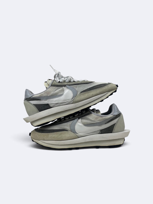 Sacai x Nike LD Waffle "Summit White" - 45,5 Casual Area
