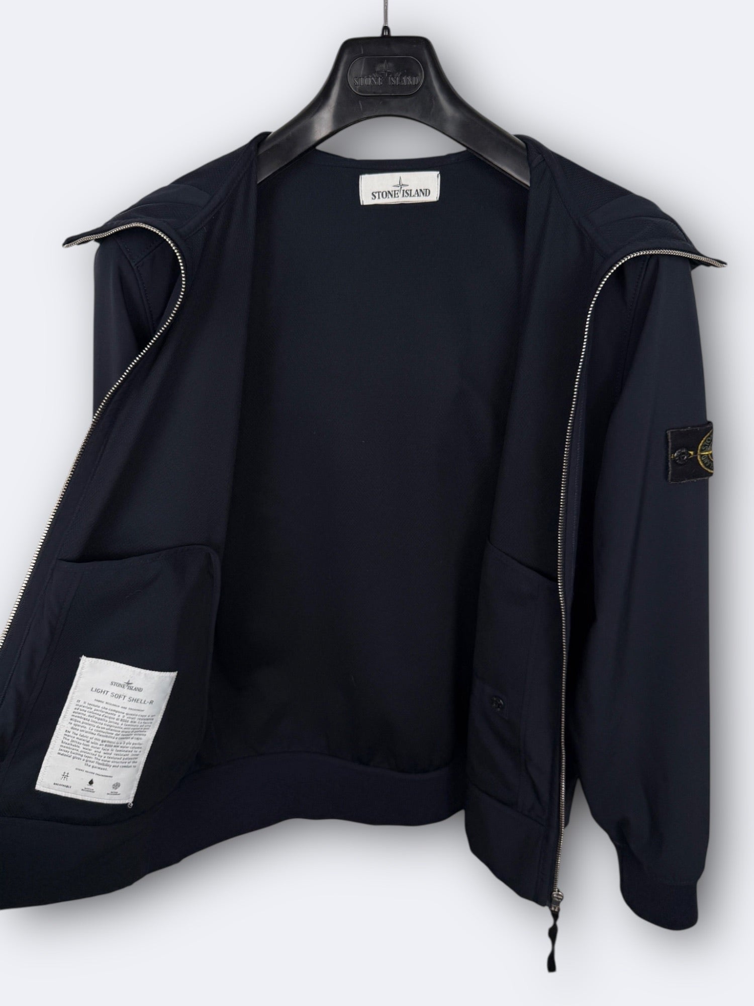 Light Soft Shell-R Stone Island - M Casual Area