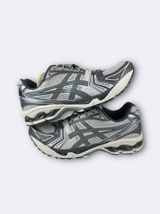 Asics Gel-Kayano 14 - 42,5 Casual Area