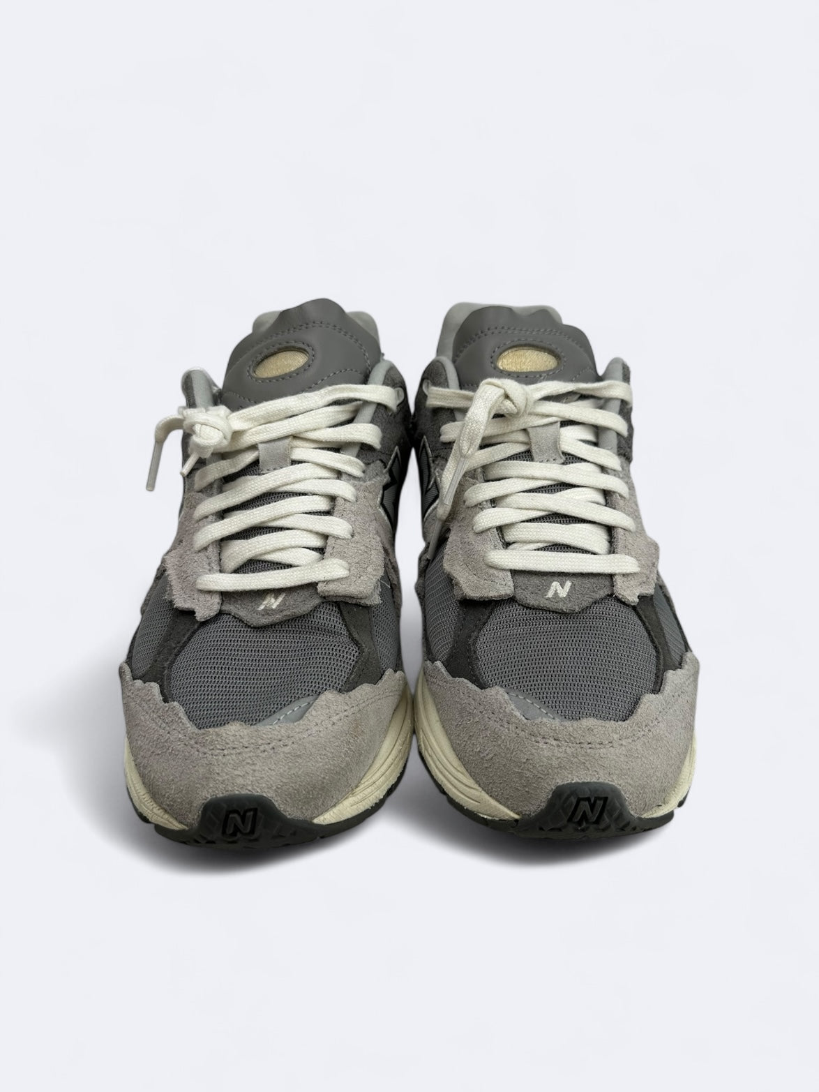 New Balance 2002R Protection Pack Rain Cloud - 44 Casual Area
