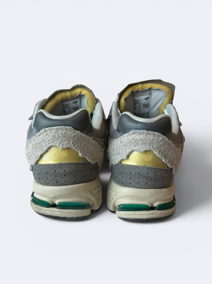 New Balance 2002R Protection Pack Rain Cloud - 43 Casual Area