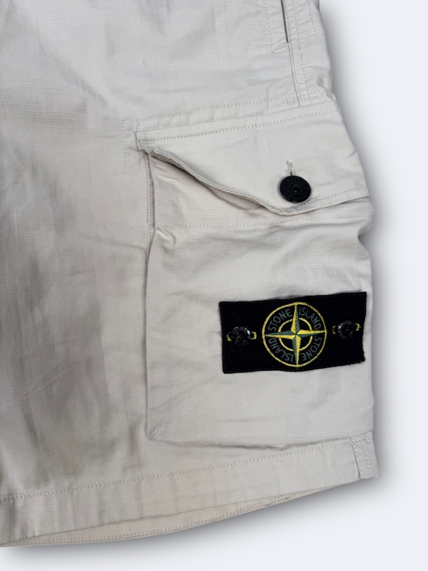 Short Stone Island - M Casual Area
