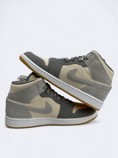 Air Jordan 1 Mid "Coconut Milk Particle Grey" - 42,5 Casual Area