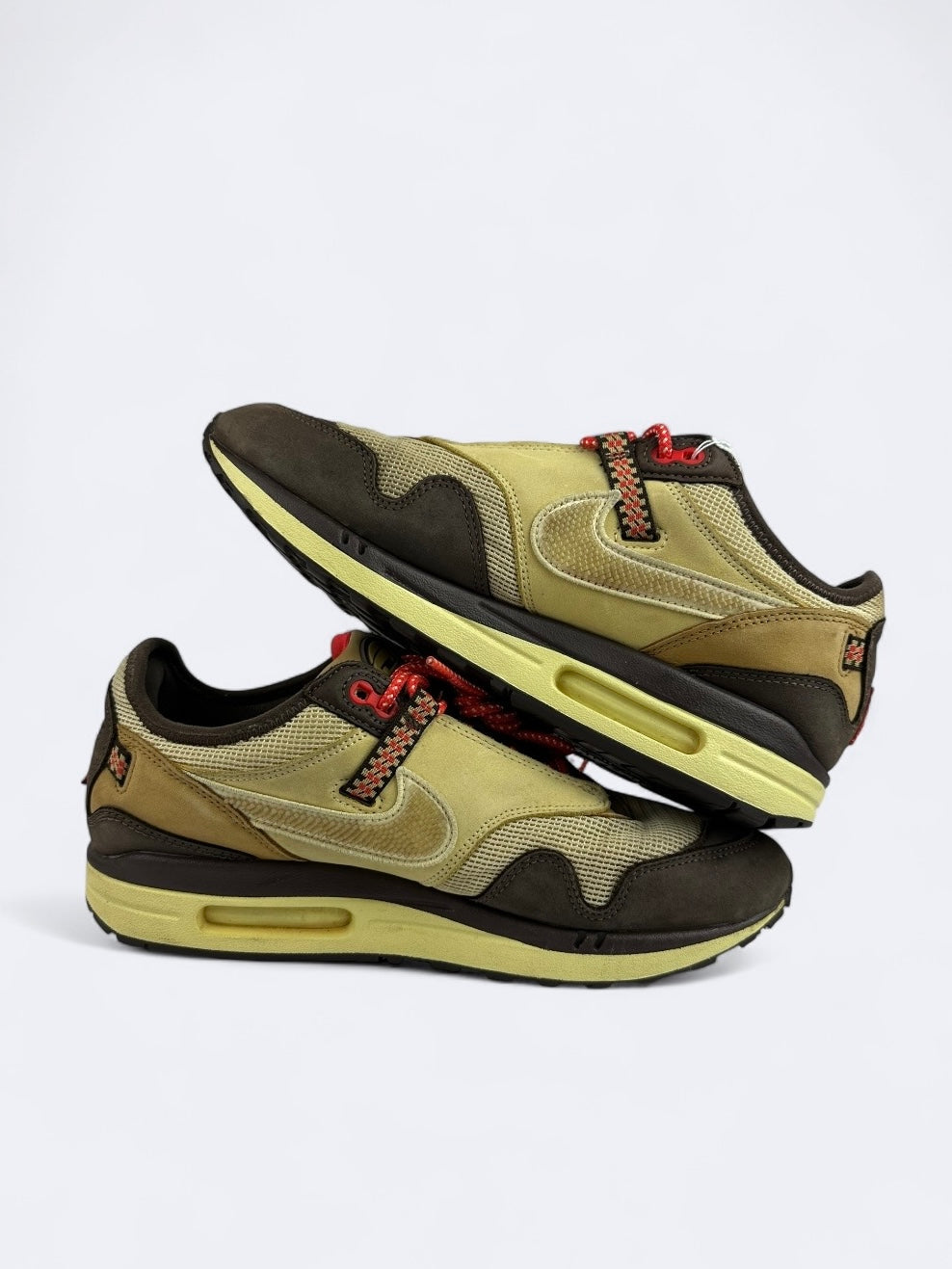 Travis Scott x Nike Air Max 1 "Baroque Brown" - 44 Casual Area