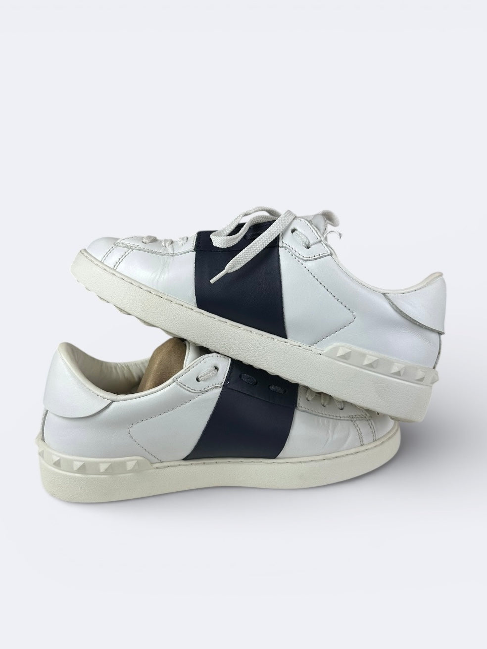 Valentino - 40 Casual Area