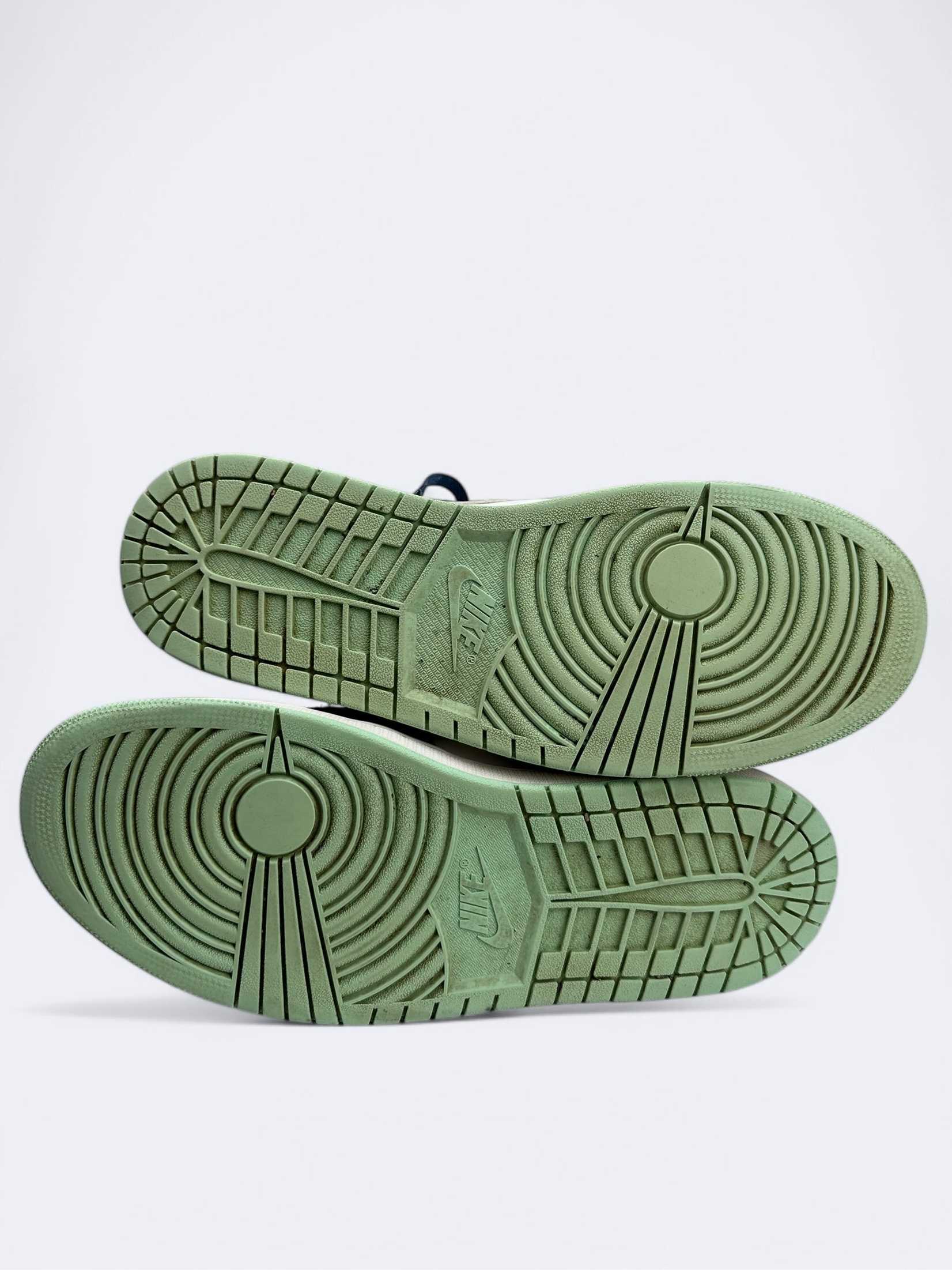 Air Jordan 1 Mid Blue Mint - 45 Casual Area