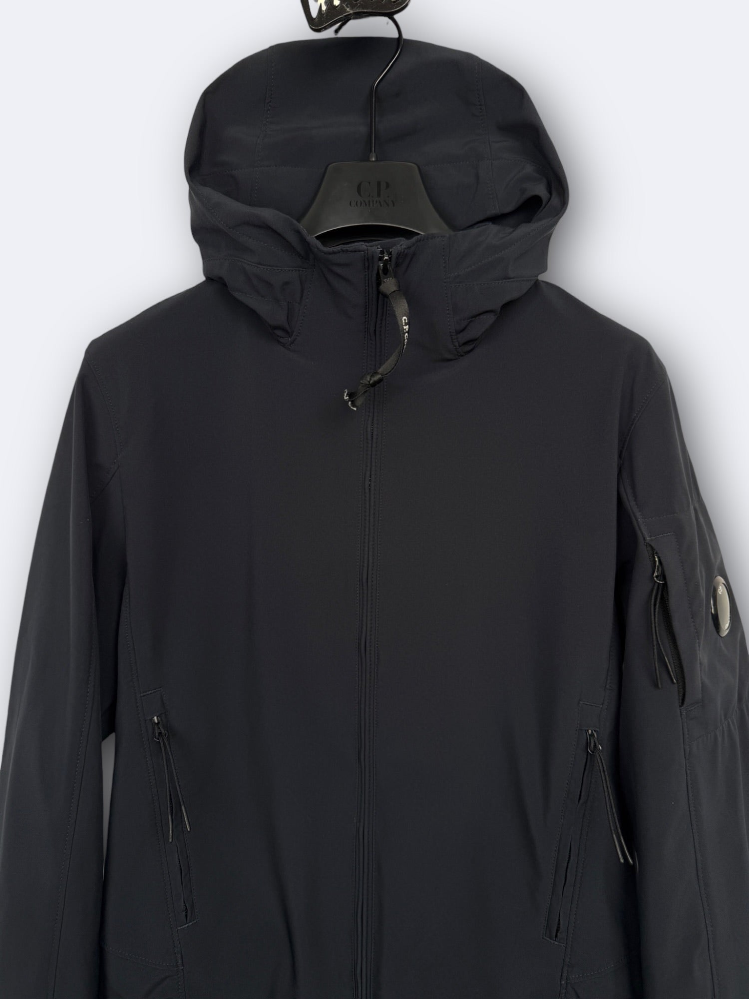 C.P. Shell-R C.P. Company - S Casual Area