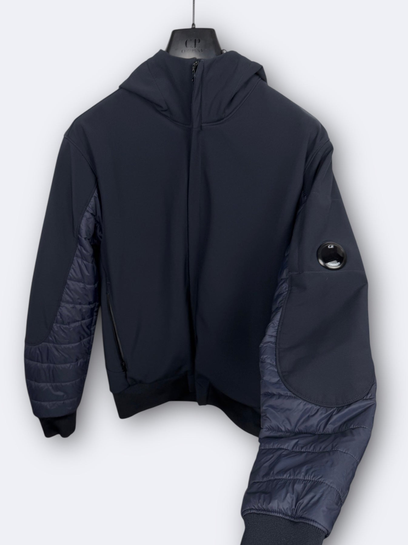 C.P. Shell-R C.P. Company - S Casual Area