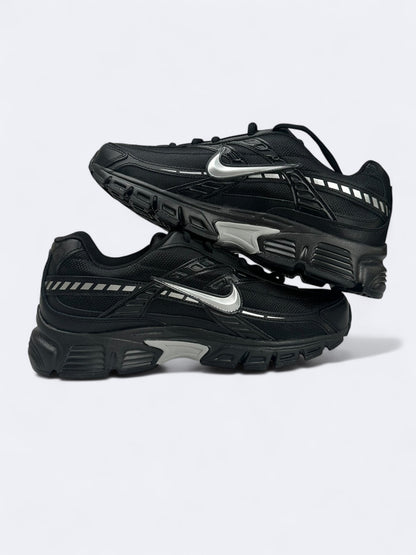 Nike Initiator Running Shoe "Black Metallic Silver" - 44 Casual Area