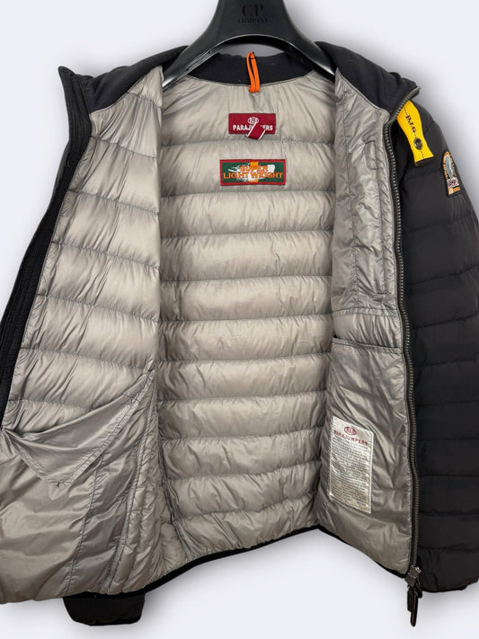 C.P. Shell-R C.P. Company - L Casual Area